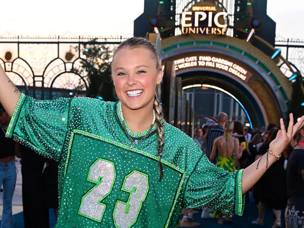 Is JoJo Siwa Pregnant? Fans React to Viral Speculation (2026)