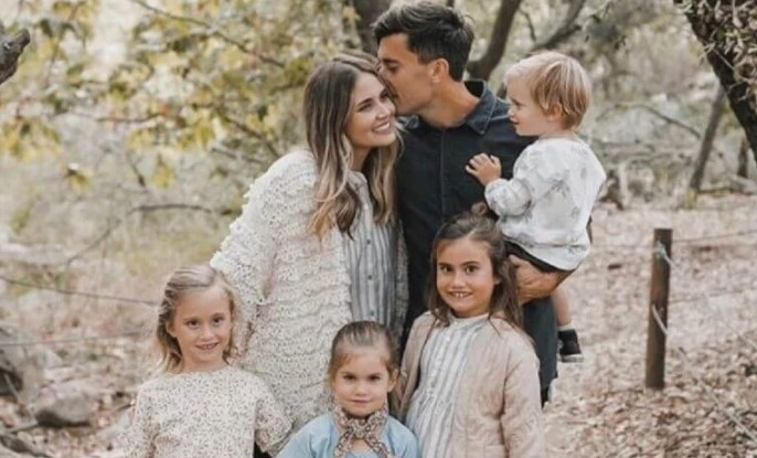 Who is Mallory Plotnik? Phil Wickham's Wife Net Worth (2026)